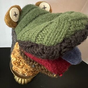 CATE and LEVI Handmade in Canada Wool Sock Hand Puppet Frog Alligator ?